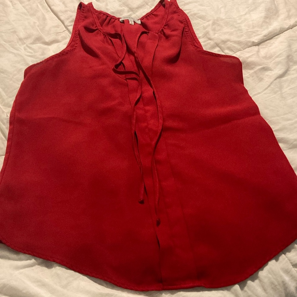 Beautiful red sleeveless top